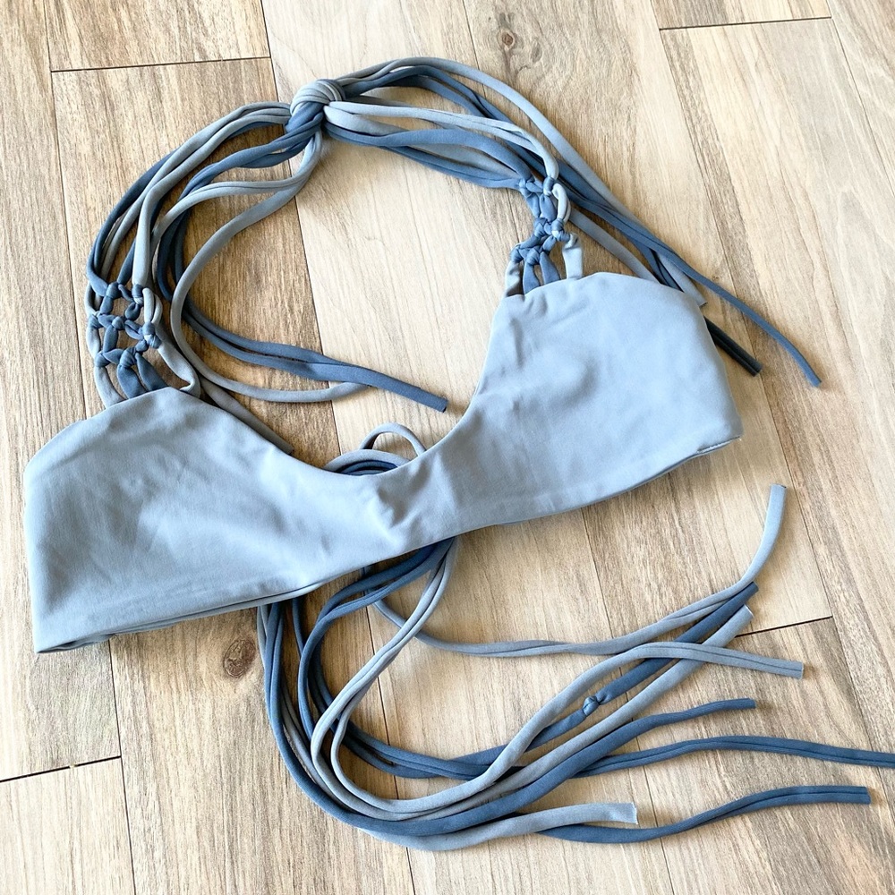 Siempre Golden Bikini Top Size Small Women’s Swim S